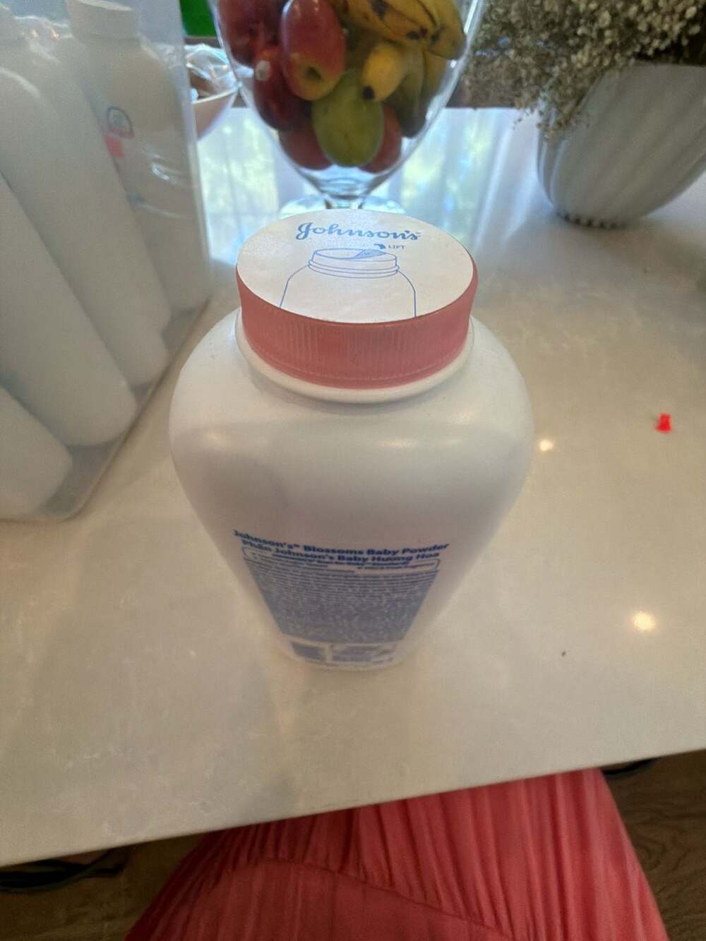 Johnson's Blossoms Baby Powder 500g with talc 17.6oz sealed collectible - Picture 3 of 3